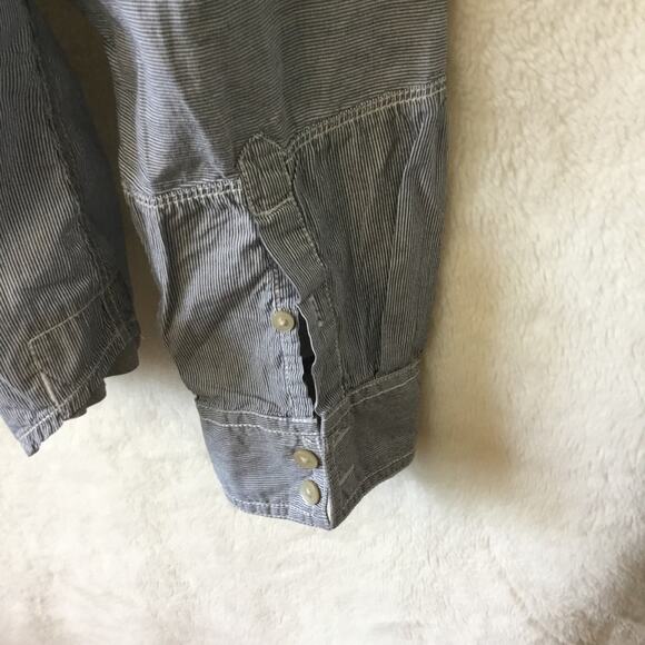 DKNY Jeans Blue Striped Button-Up Shirt - Picture 11 of 14